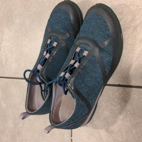 Merrell Sneakers - Picture 2 of 4